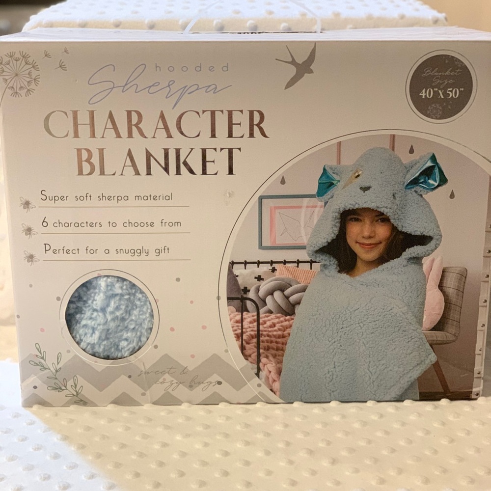 Hooded blanket